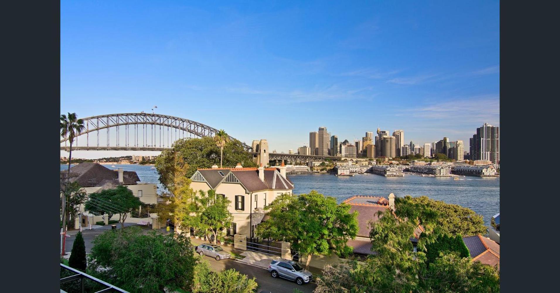 Magical Escape With Harbour Views & Parking Apartment *